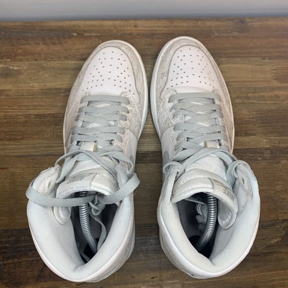 Air Jordan 1 Retro High OG Laser White Reflective Silver (705289-100) Size 10.5 main image 10